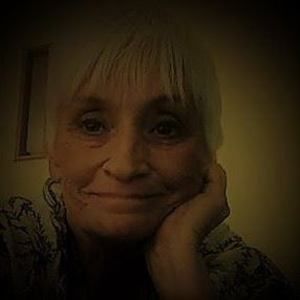 Meet your Posher, Paula